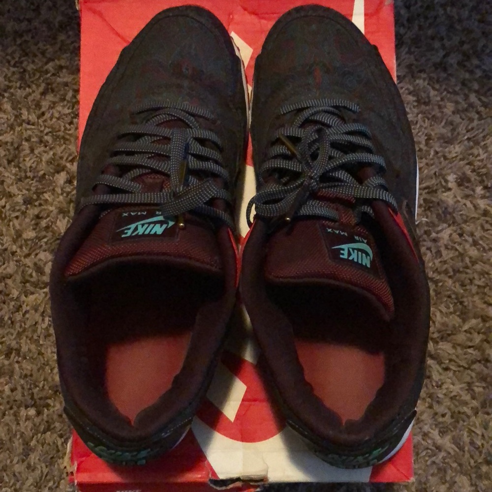 nike Airmax 90 Lunar Suit&Tie Addition